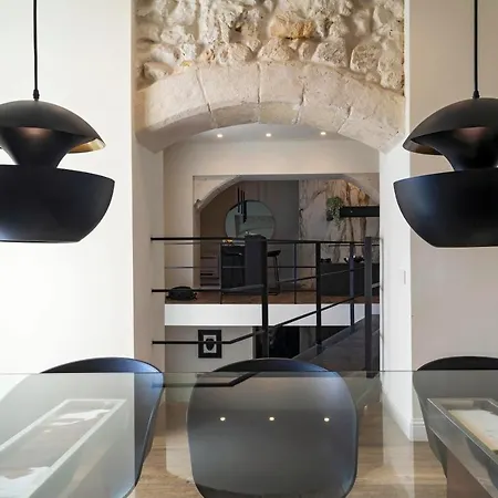 Palazzo Sulis House 펜션 칼리아리