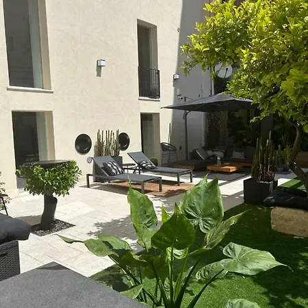 Palazzo Sulis House * 칼리아리